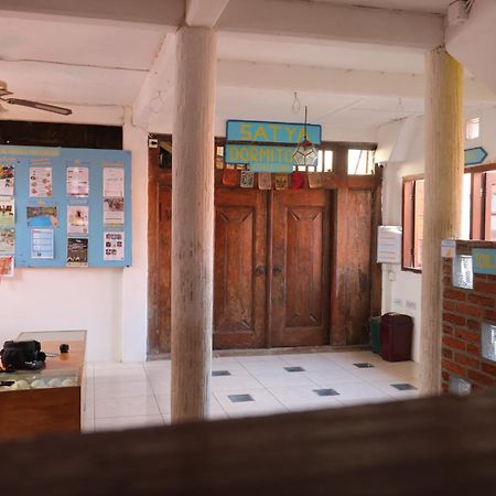Seabreeze Hostel Bali Canggu  Exterior photo
