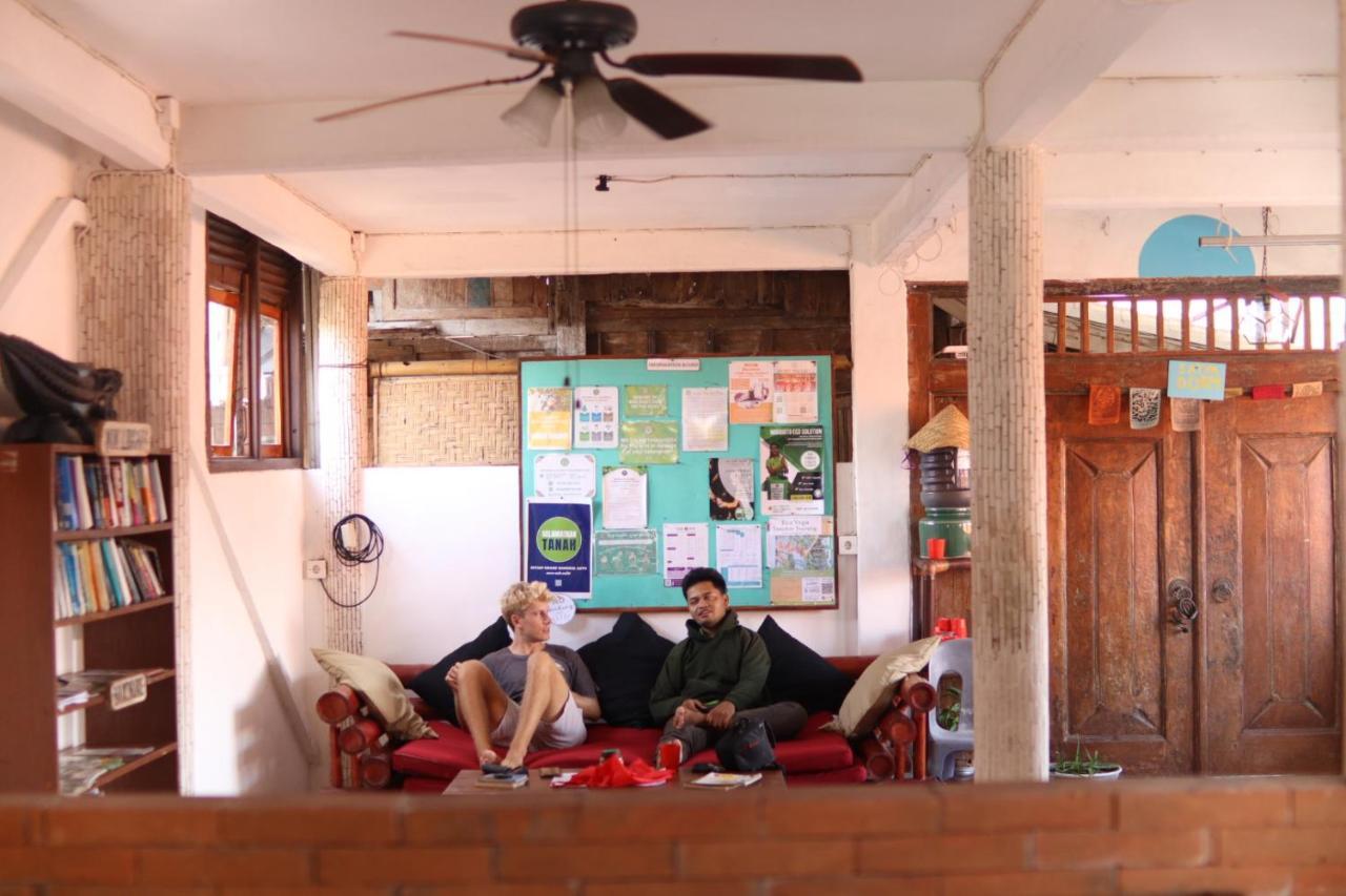 Seabreeze Hostel Bali Canggu  Exterior photo