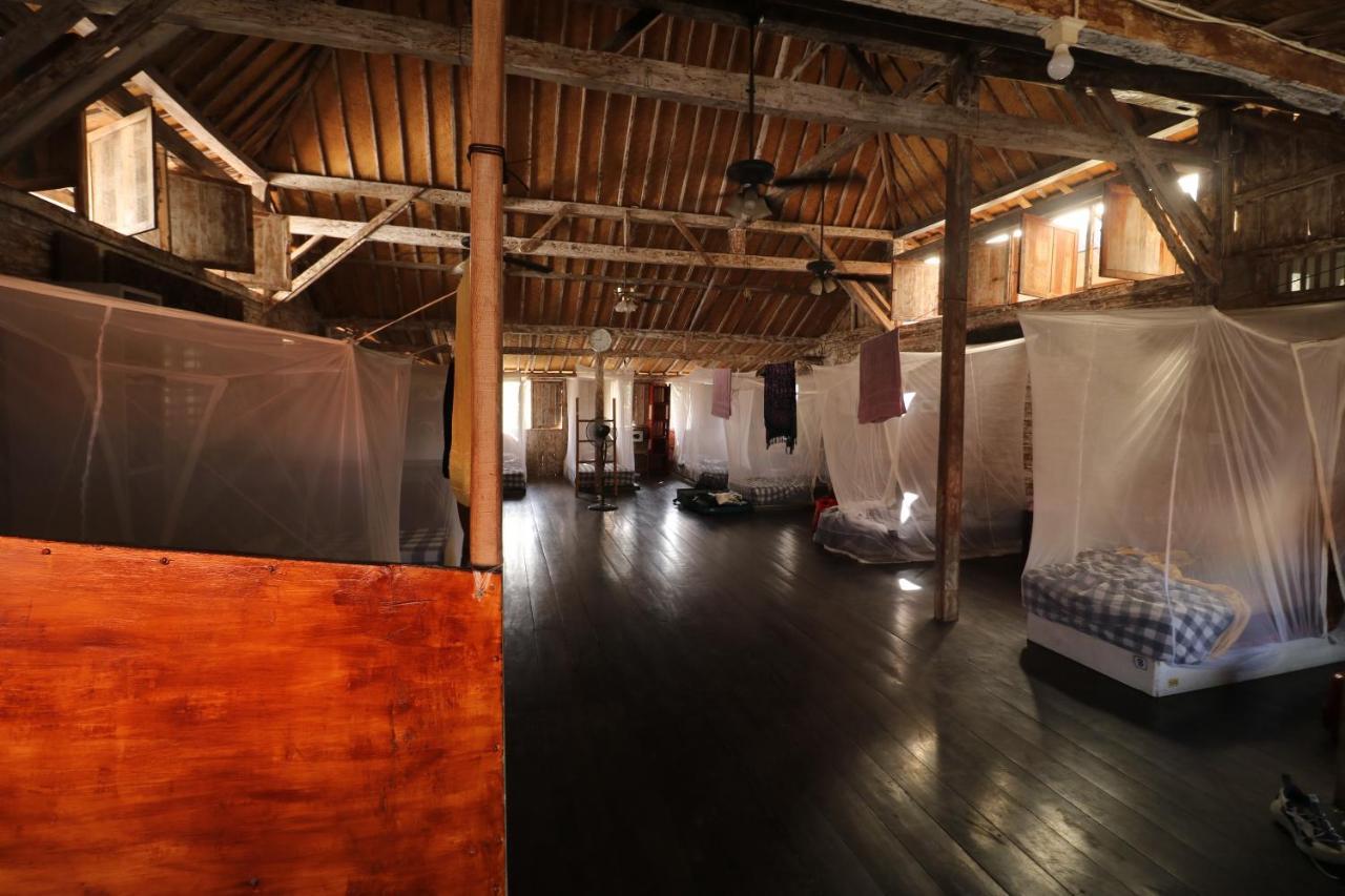 Seabreeze Hostel Bali Canggu  Exterior photo
