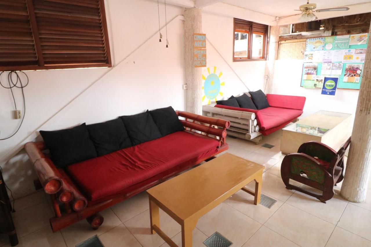 Seabreeze Hostel Bali Canggu  Exterior photo