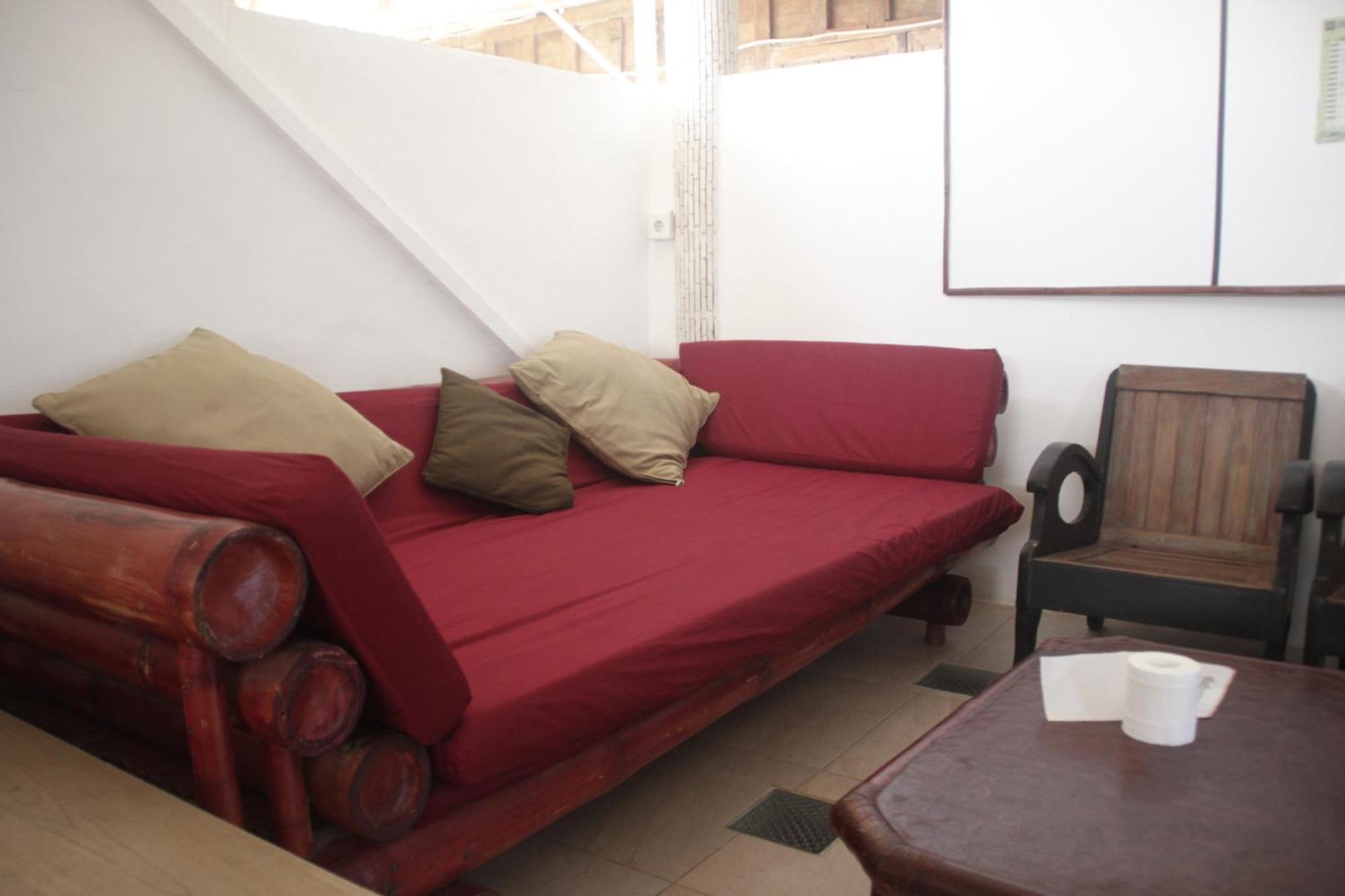 Seabreeze Hostel Bali Canggu  Exterior photo