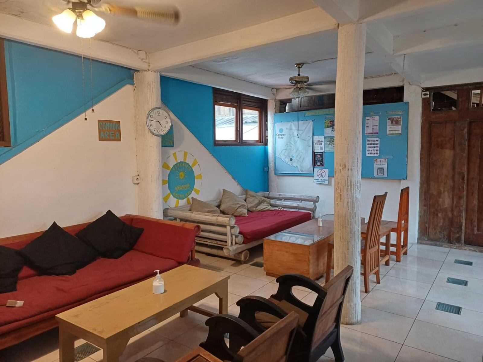 Seabreeze Hostel Bali Canggu  Exterior photo